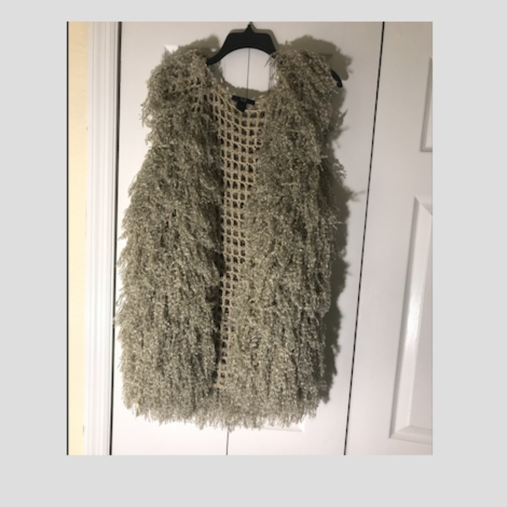 Cream furry 1/2 jacket
